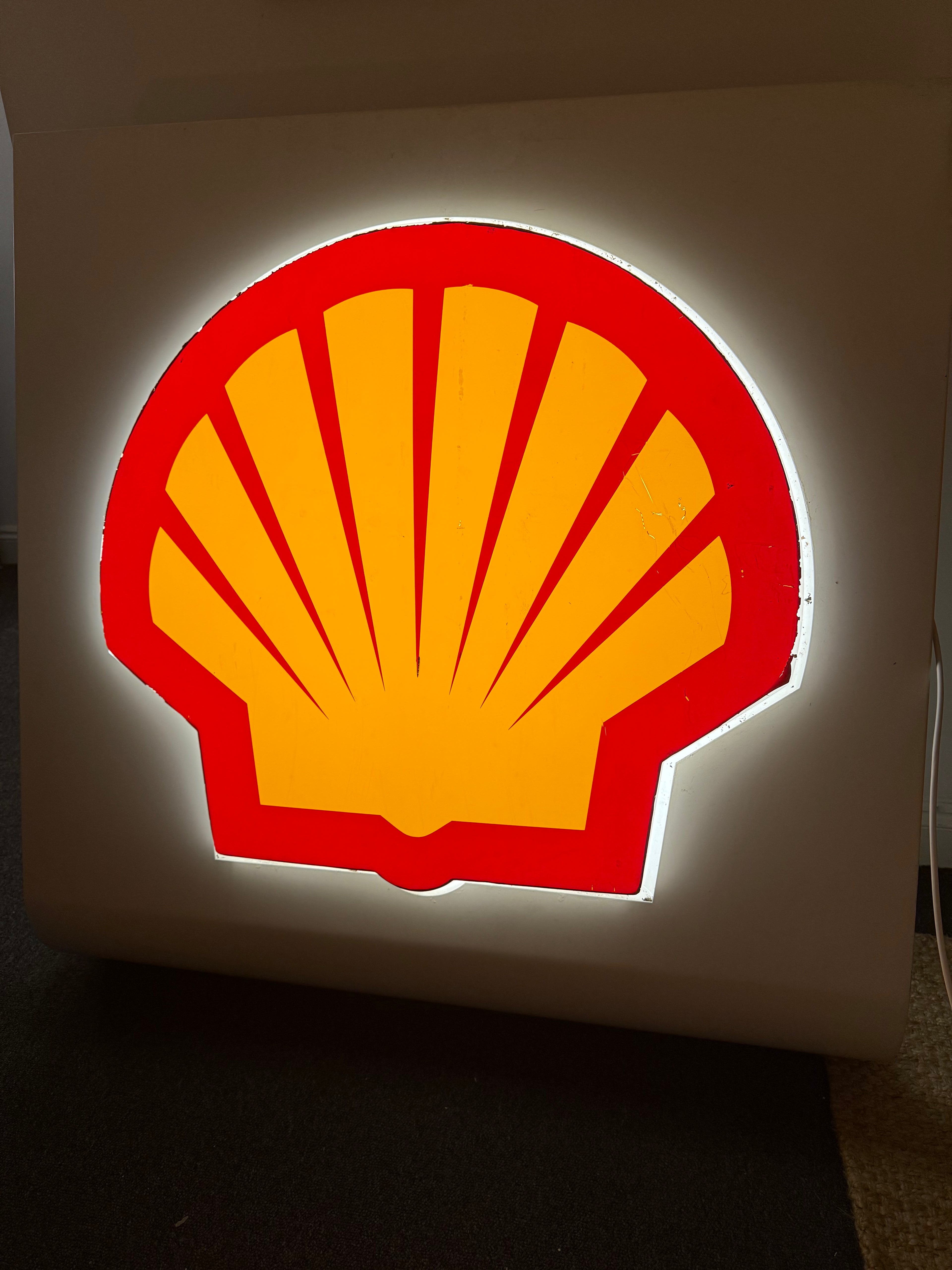 Shell Forecourt illumated sign