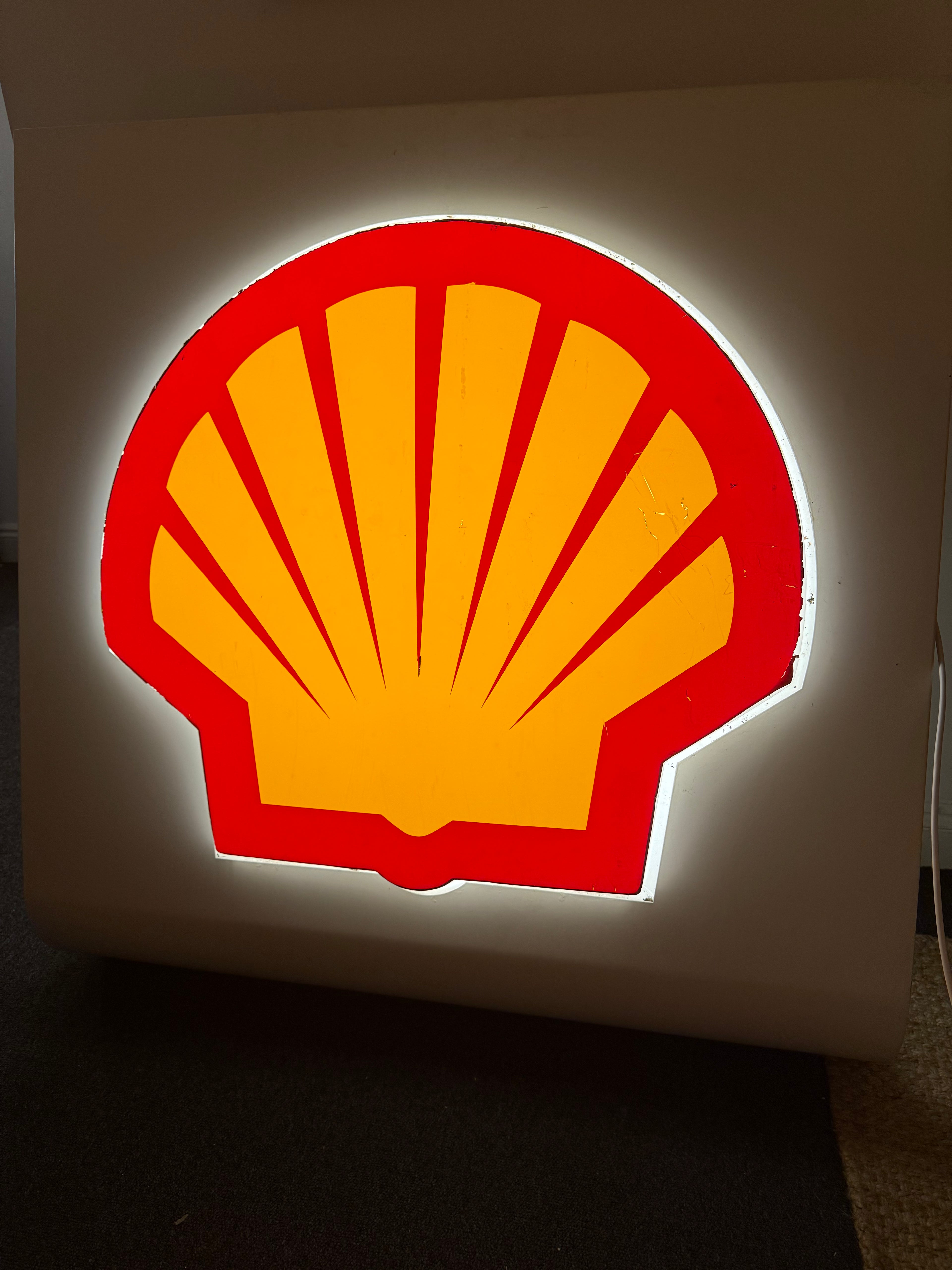 Shell Forecourt illumated sign